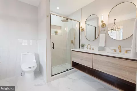 Bath - 1503 Crestline Rd, Silver Spring, MD 20904 photo 1 of 4