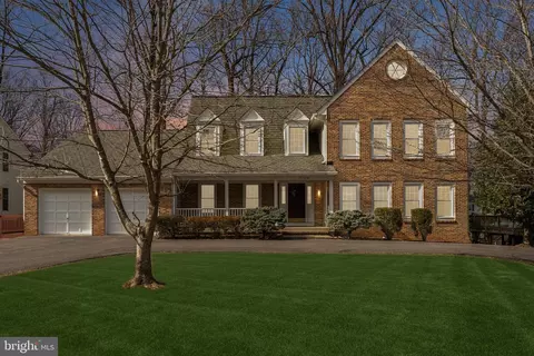 7708 Brickyard Rd, Potomac, MD 20854