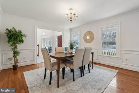 Dining - 7708 Brickyard Rd, Potomac, MD 20854 photo 1 of 2