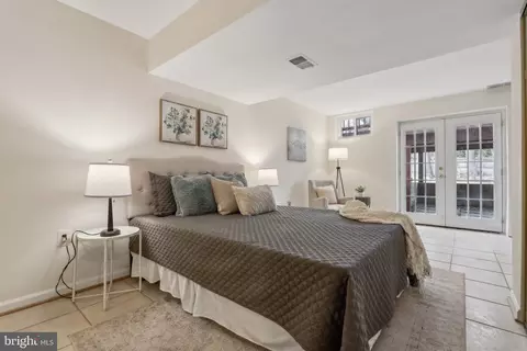 Bedroom - 7708 Brickyard Rd, Potomac, MD 20854 photo 5 of 5