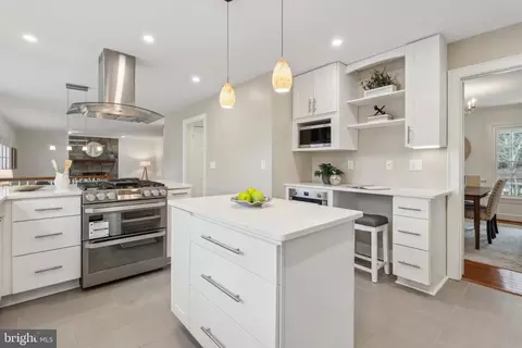 Kitchen - 7708 Brickyard Rd, Potomac, MD 20854 photo 3 of 3