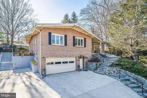 6218 Massachusetts Ave, Bethesda, MD 20816