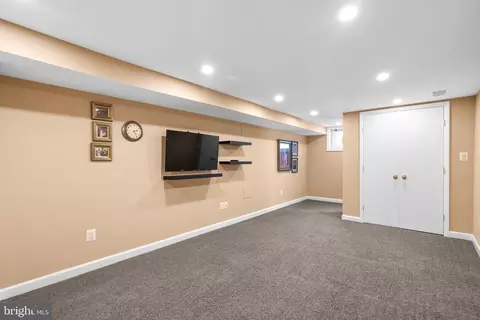 2710 Harmon Rd, Silver Spring, MD 20902 photo 22