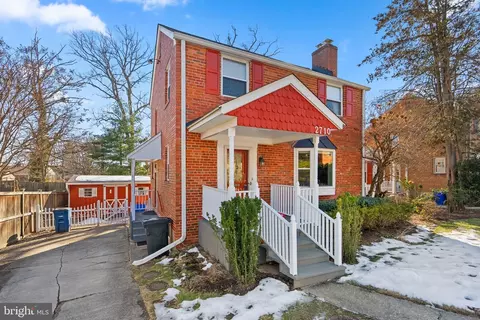 2710 Harmon Rd, Silver Spring, MD 20902 photo 2
