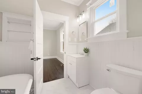 821 Gist Ave, Silver Spring, MD 20910 photo 12