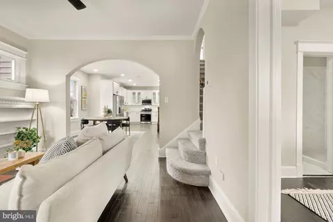 821 Gist Ave, Silver Spring, MD 20910 photo 5