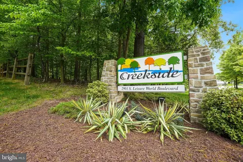 2901 S Leisure World Blvd #518, Silver Spring, MD 20906