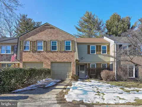 19306 Frenchton Pl, Montgomery Village, MD 20886