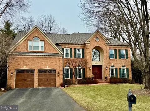 13701 Goosefoot Ter, Rockville, MD 20850