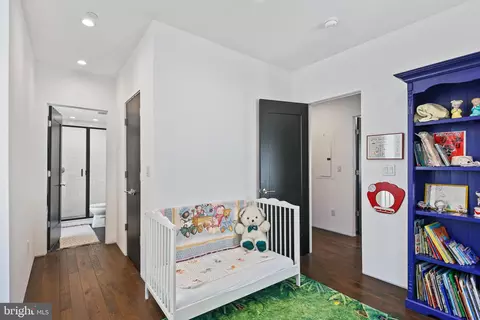 2701 Hume Dr #200, Silver Spring, MD 20910 photo 32