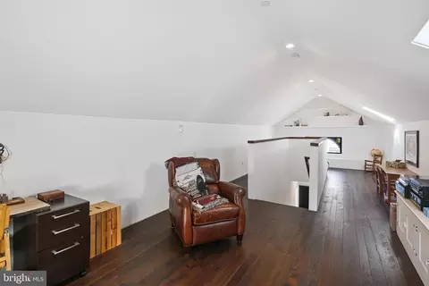 2701 Hume Dr #200, Silver Spring, MD 20910 photo 18