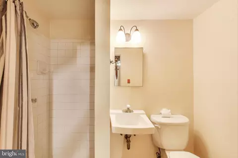 9821 E Light Dr, Silver Spring, MD 20903 photo 15
