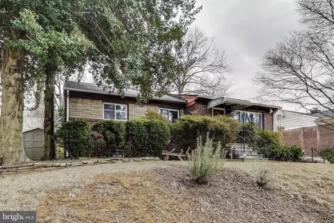 9821 E Light Dr, Silver Spring, MD 20903 photo 2