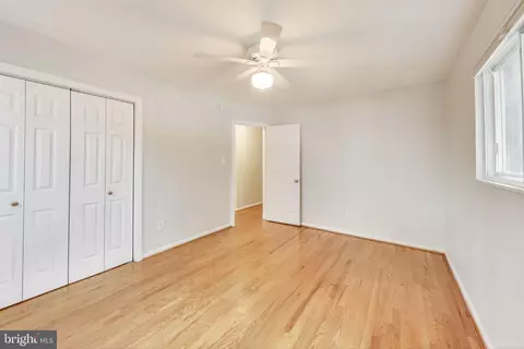 9821 E Light Dr, Silver Spring, MD 20903 photo 10