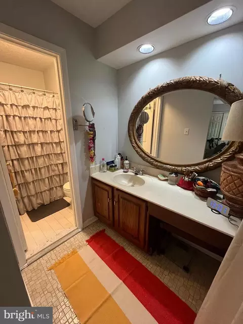 Bath - 2600 Beechmont Ln, Silver Spring, MD 20906 photo 1 of 4