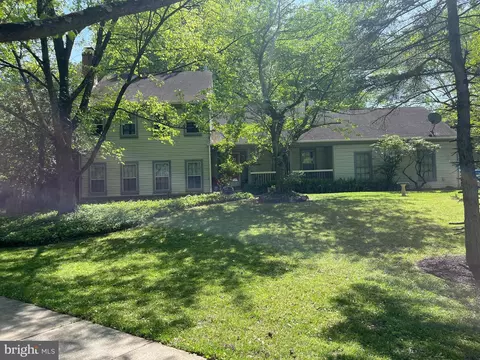 Exterior - 2600 Beechmont Ln, Silver Spring, MD 20906 photo 2 of 3