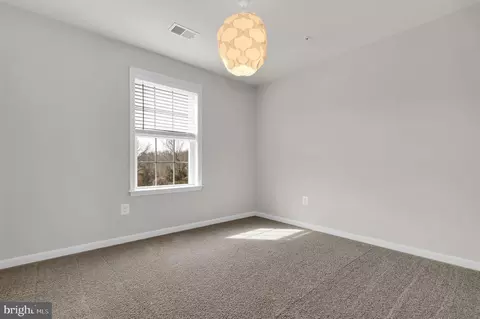 Bedroom - 418 Cloverly Forest Dr, Silver Spring, MD 20905 photo 1 of 3