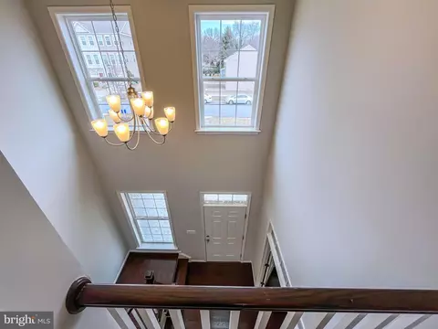 Entry Way - 418 Cloverly Forest Dr, Silver Spring, MD 20905 photo 8 of 8