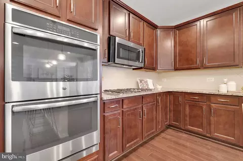 Kitchen - 418 Cloverly Forest Dr, Silver Spring, MD 20905 photo 3 of 6