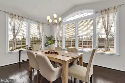 Dining - 418 Cloverly Forest Dr, Silver Spring, MD 20905 photo 1 of 3
