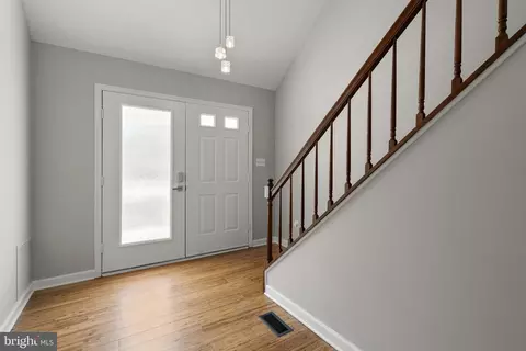 943 Willowleaf Way, Potomac, MD 20854 photo 5