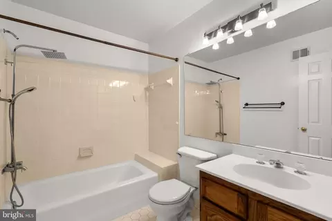 943 Willowleaf Way, Potomac, MD 20854 photo 23