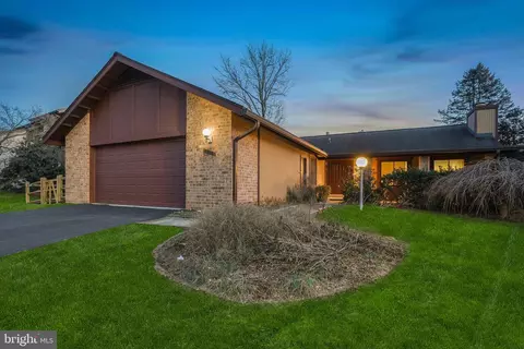 9516 Ash Hollow Pl, Montgomery Village, MD 20886