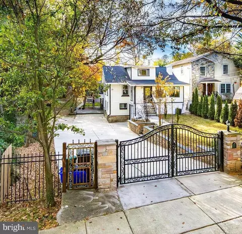 600 Thayer Ave, Silver Spring, MD 20910 photo 1