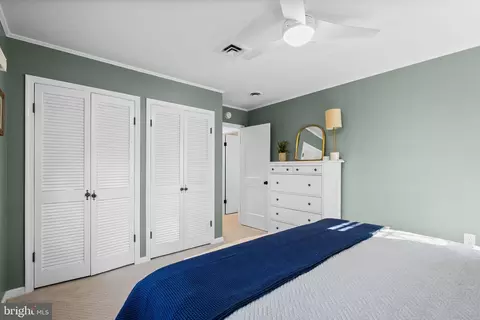 Bedroom - 10604 Lorain Ave, Silver Spring, MD 20901 photo 5 of 8