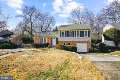 11702 Bunnell Ct N, Potomac, MD 20854