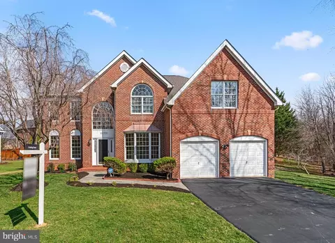 13727 Valley Dr, Rockville, MD 20850
