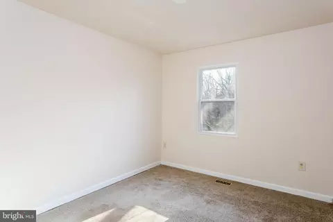 Other - 33 Kinsman View Cir, Silver Spring, MD 20901 photo 5 of 9