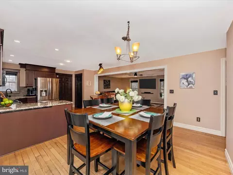 Dining - 13907 Overton Ln, Silver Spring, MD 20904 photo 3 of 3