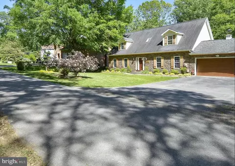 13907 Overton Ln, Silver Spring, MD 20904