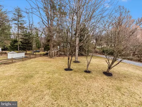 Exterior - 13907 Overton Ln, Silver Spring, MD 20904 photo 5 of 12