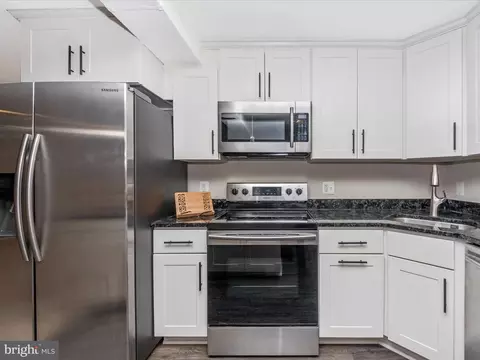Kitchen - 13907 Overton Ln, Silver Spring, MD 20904 photo 5 of 5