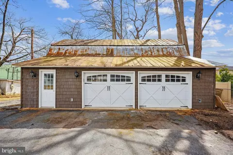 Exterior - 17501 Old Baltimore Rd, Olney, MD 20832 photo 5 of 6