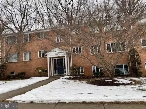10500 Montrose Ave #101, Bethesda, MD 20814