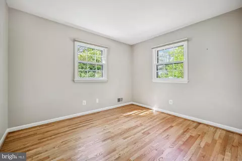 926 Clintwood Dr, Silver Spring, MD 20902 photo 29