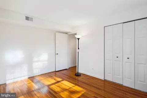 Bedroom - 2244 Washington Ave #102, Silver Spring, MD 20910 photo 1 of 3