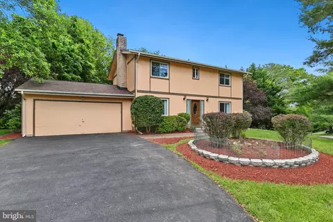 11501 Piney Lodge Rd, North Potomac, MD 20878