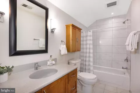 11908 Riding Loop Ter, North Potomac, MD 20878 photo 36