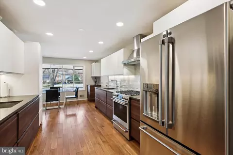 Kitchen - 204 Hermleigh Rd, Silver Spring, MD 20902 photo 3 of 3