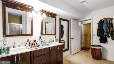 Bath - 2816 Old Briggs Chaney Rd, Silver Spring, MD 20905 photo 3 of 5