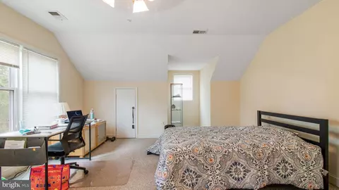 Bedroom - 2816 Old Briggs Chaney Rd, Silver Spring, MD 20905 photo 3 of 10