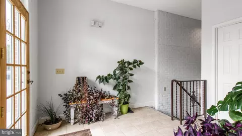 Entry Way - 2816 Old Briggs Chaney Rd, Silver Spring, MD 20905 photo 9 of 19
