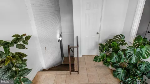 Entry Way - 2816 Old Briggs Chaney Rd, Silver Spring, MD 20905 photo 13 of 19