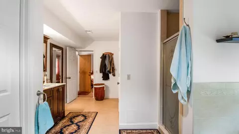 Entry Way - 2816 Old Briggs Chaney Rd, Silver Spring, MD 20905 photo 7 of 19