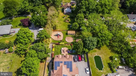 View/Area - 2816 Old Briggs Chaney Rd, Silver Spring, MD 20905 photo 5 of 10