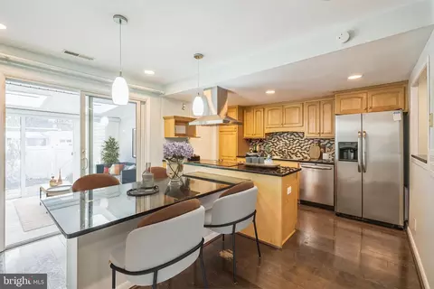14612 Deerhurst Ter #207-A, Silver Spring, MD 20906 photo 3
